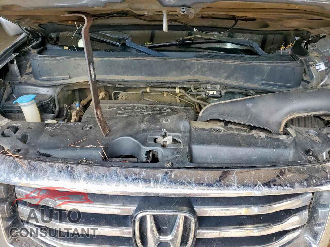 HONDA PILOT 2013 - 5FNYF4H45DB077065