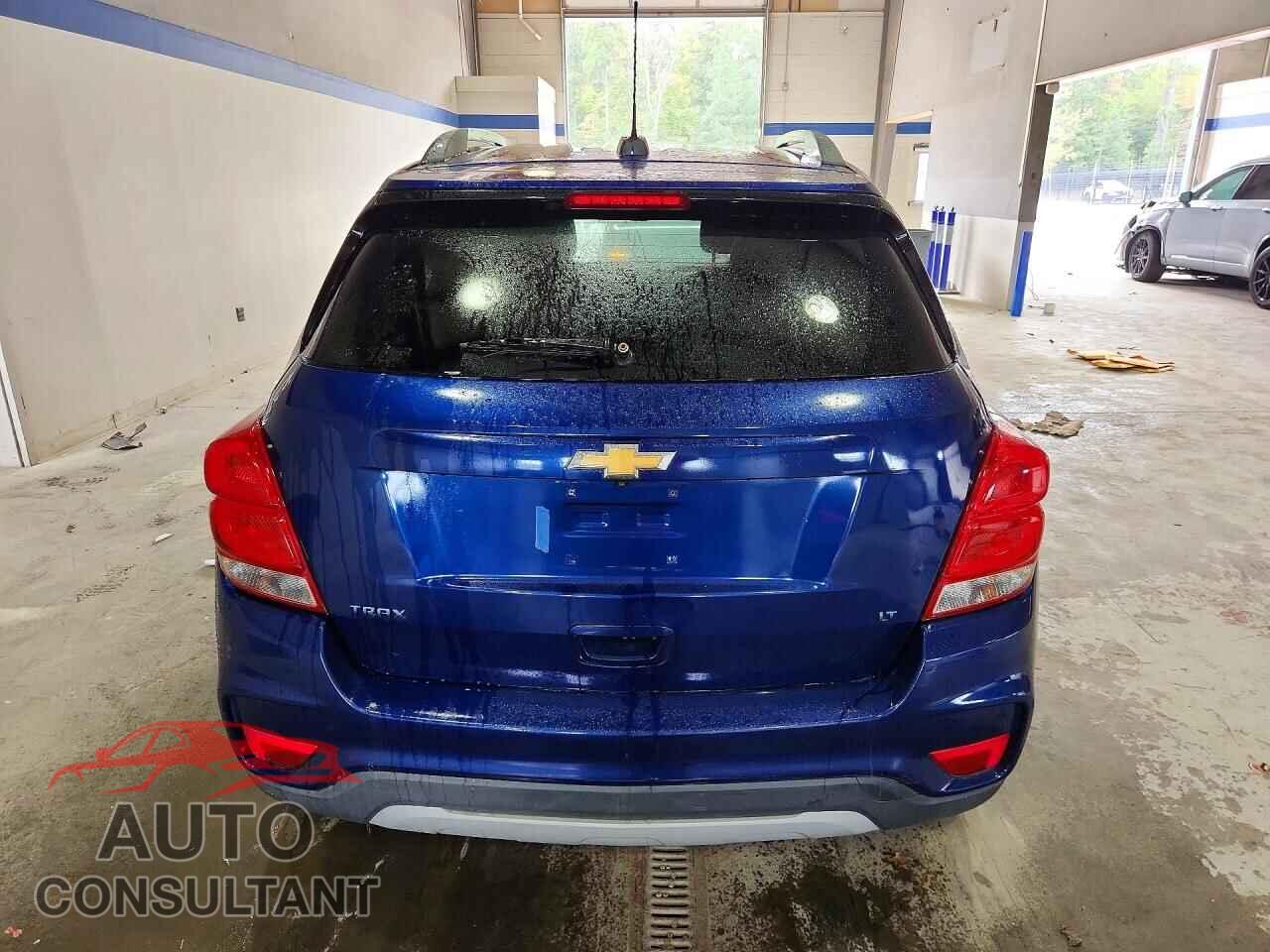 CHEVROLET TRAX 2017 - 3GNCJLSB4HL175898