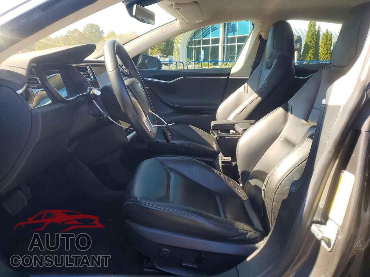 TESLA MODEL S 2016 - 5YJSA1E10GF132541