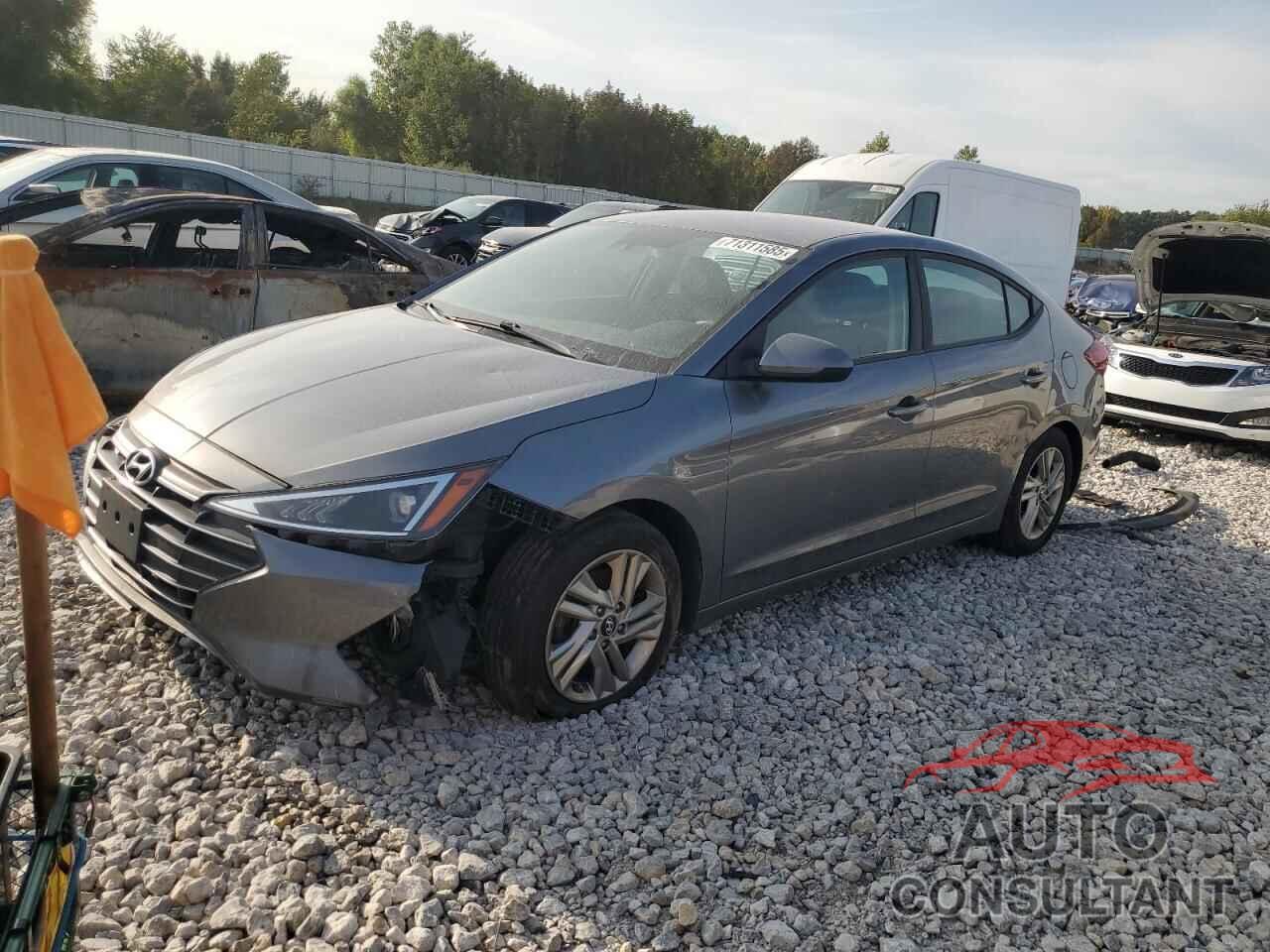 HYUNDAI ELANTRA 2019 - 5NPD84LF5KH461475