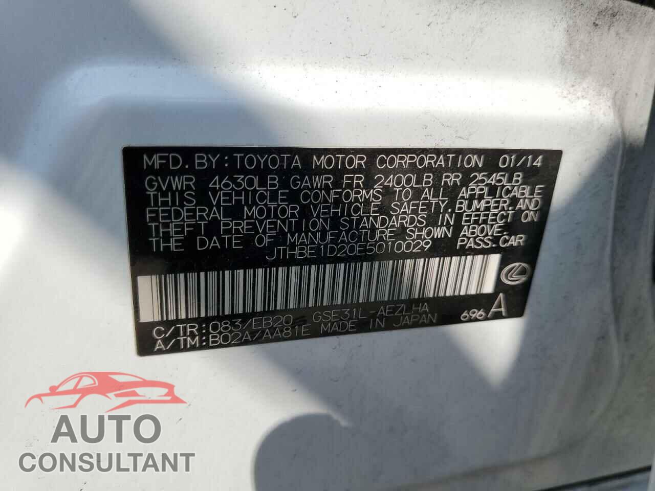 LEXUS IS 2014 - JTHBE1D20E5010029