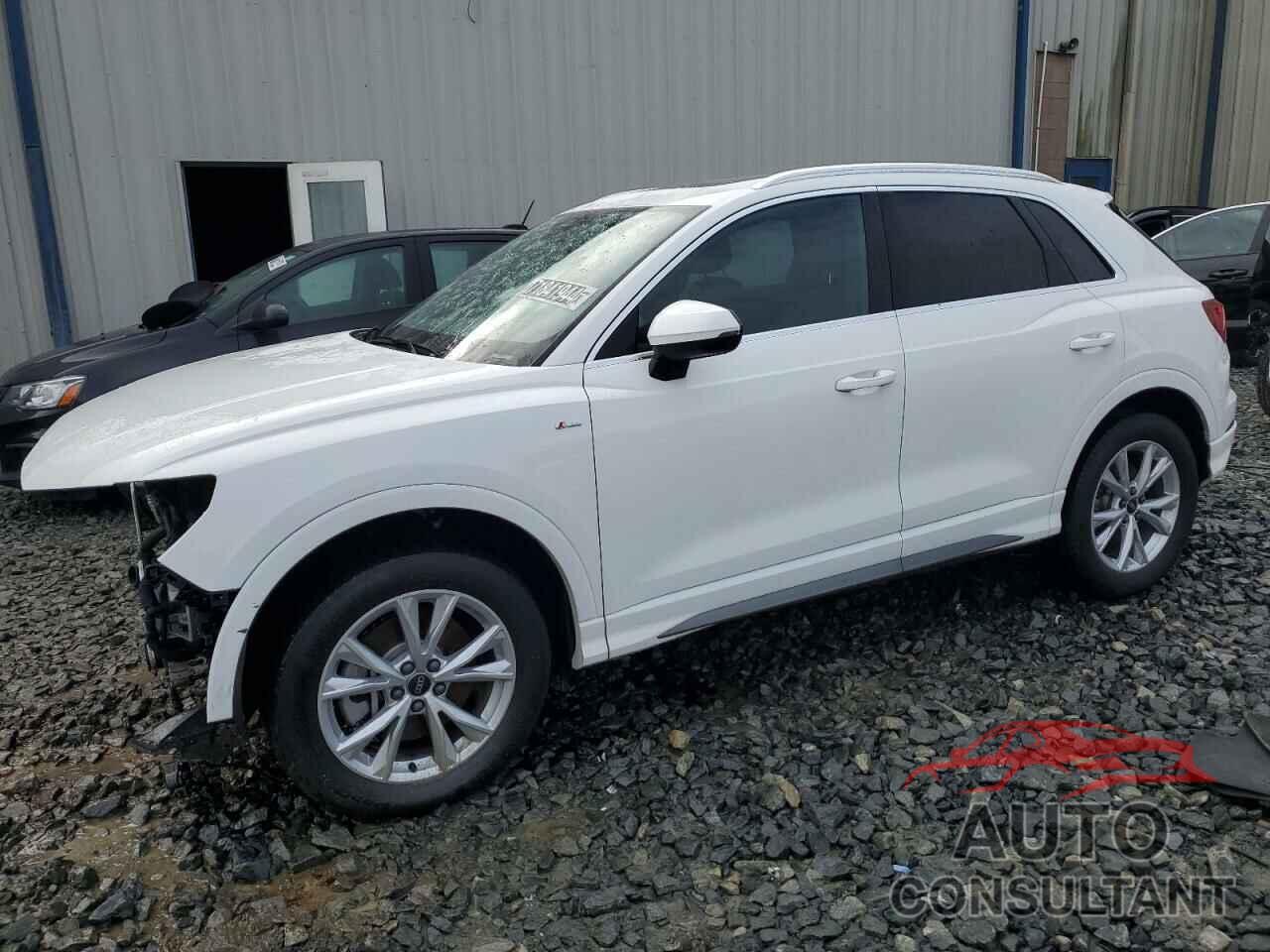 AUDI Q3 2023 - WA1DECF3XP1112485