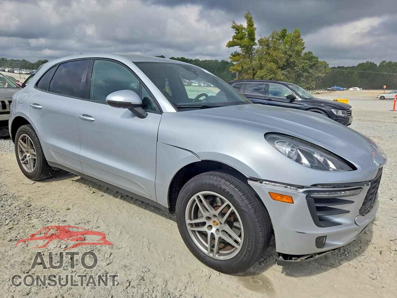 PORSCHE MACAN 2018 - WP1AA2A58JLB04578