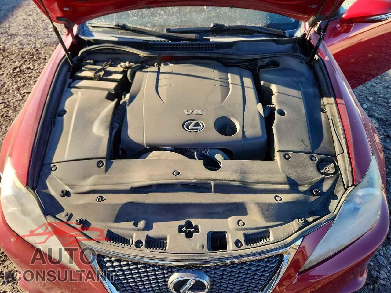 LEXUS IS 2015 - JTHFF2C24F2532316