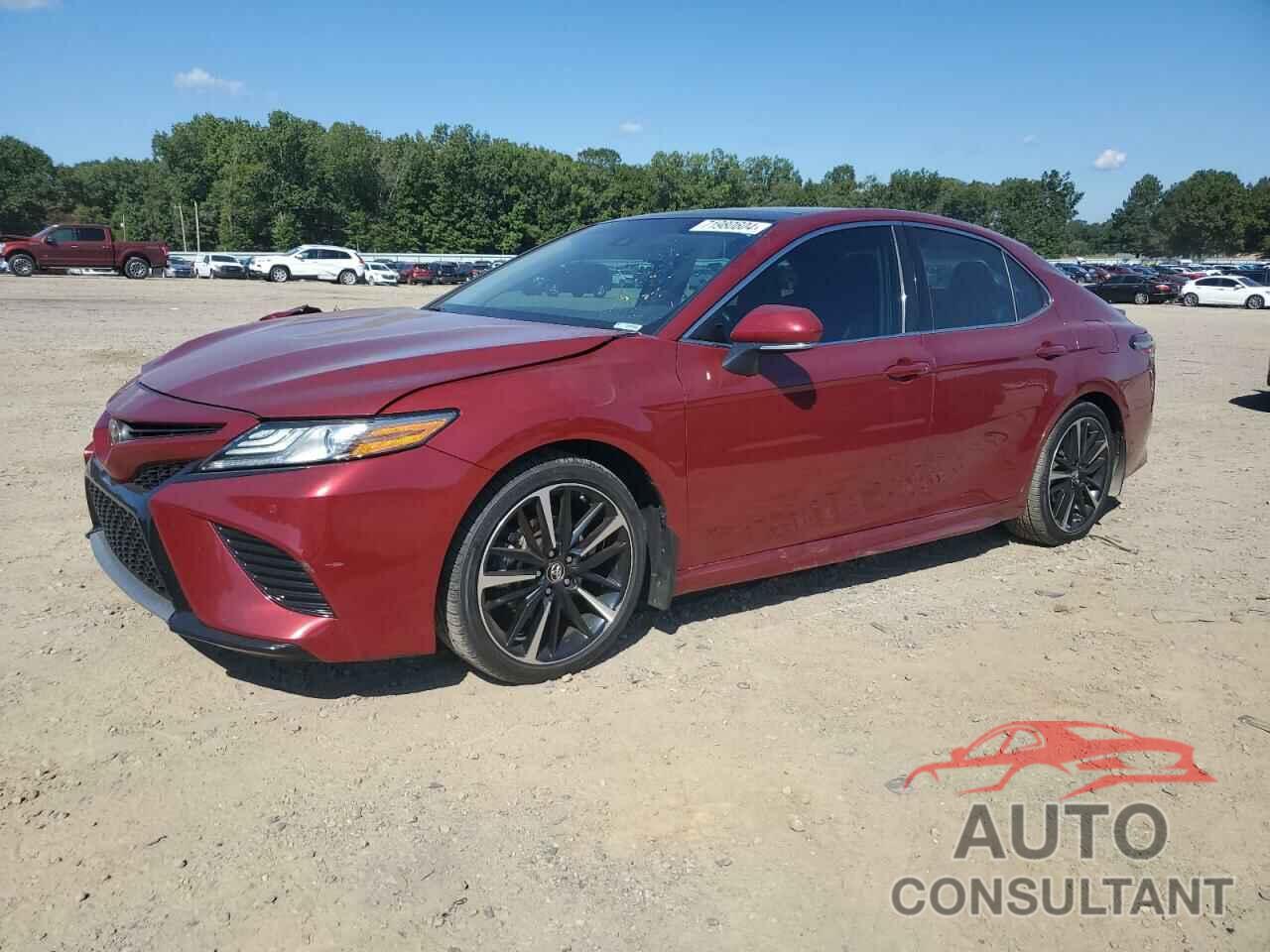 TOYOTA CAMRY 2018 - 4T1B61HK2JU562538