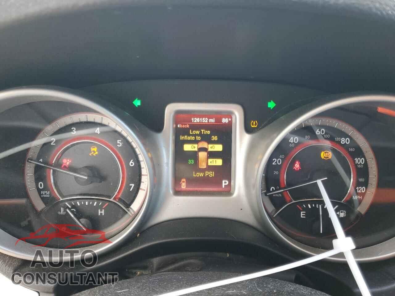 DODGE JOURNEY 2015 - 3C4PDCAB9FT670534
