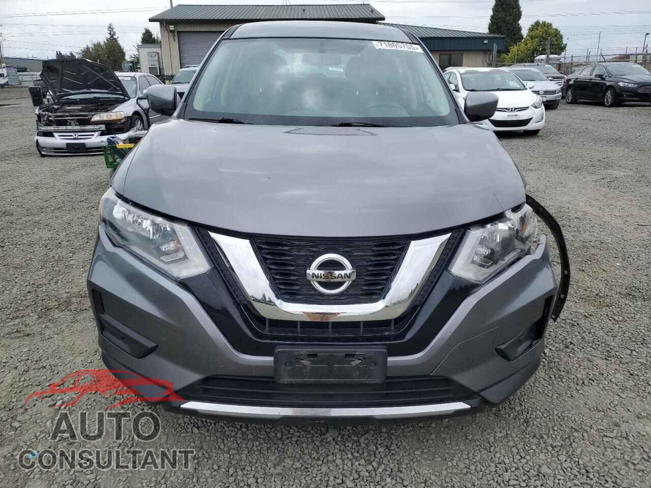 NISSAN ROGUE 2017 - KNMAT2MV1HP507201
