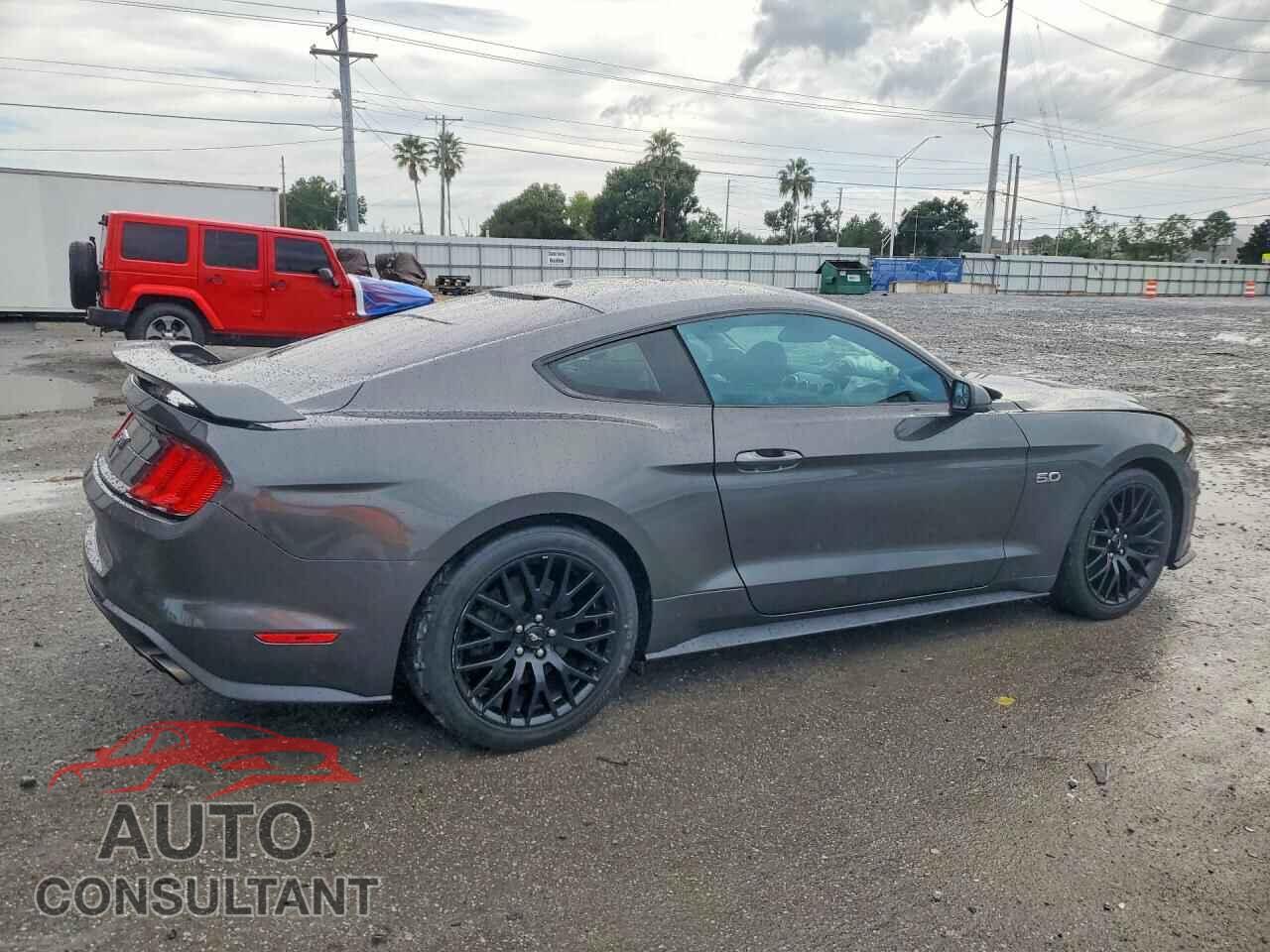 FORD MUSTANG 2019 - 1FA6P8CF1K5194800