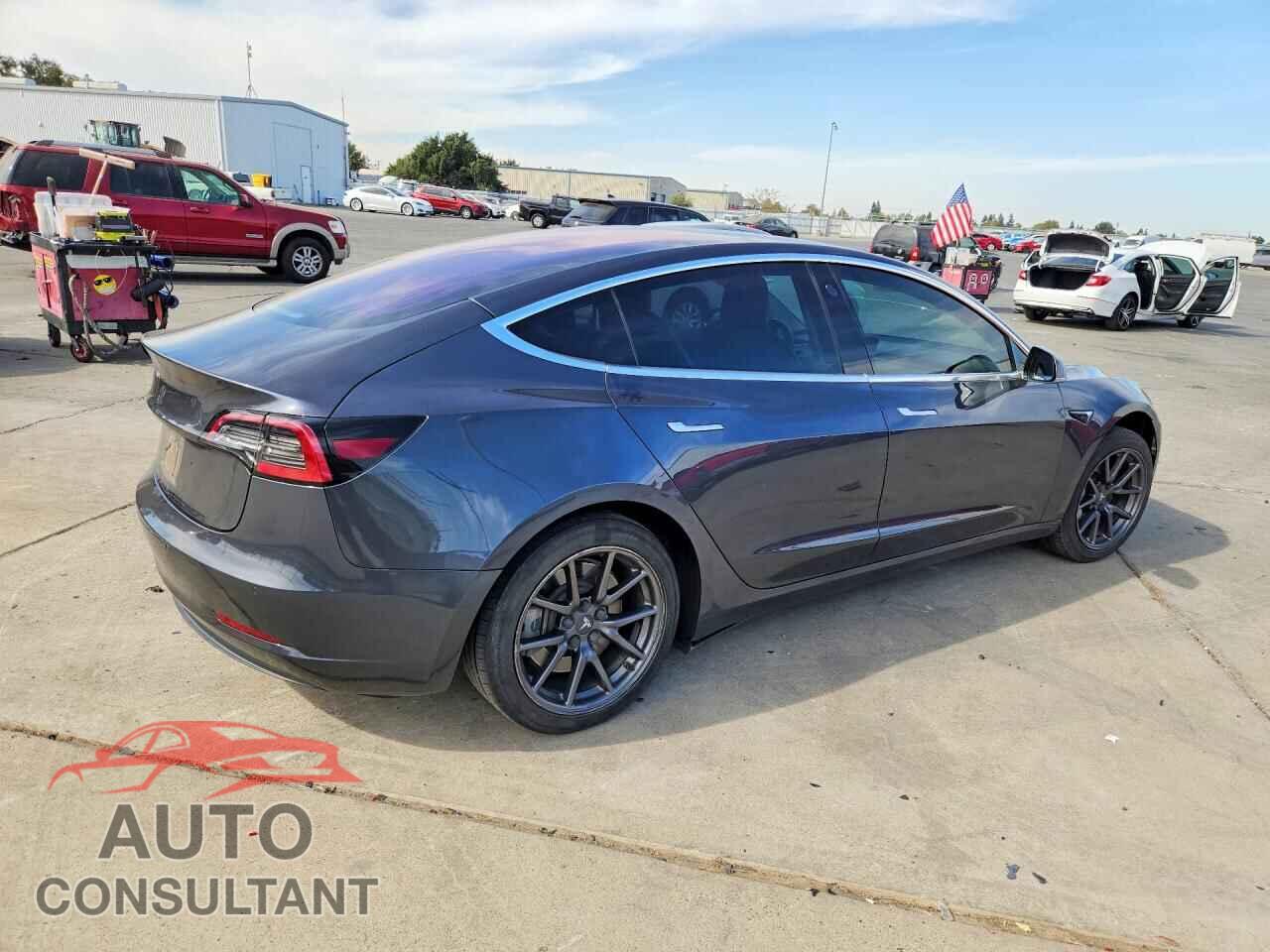 TESLA MODEL 3 2017 - 5YJ3E1EA9HF000663