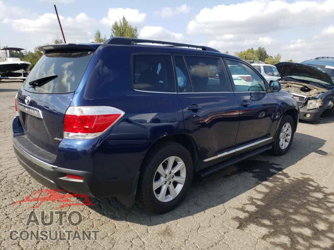TOYOTA HIGHLANDER 2012 - 5TDBK3EH5CS097751