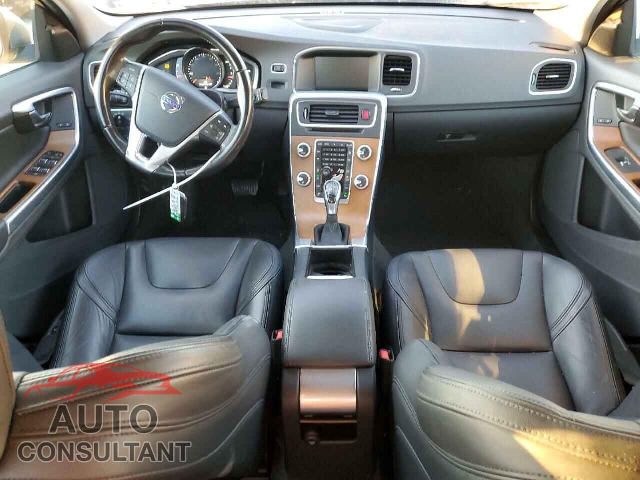 VOLVO S60 2016 - LYV402FK2GB096264