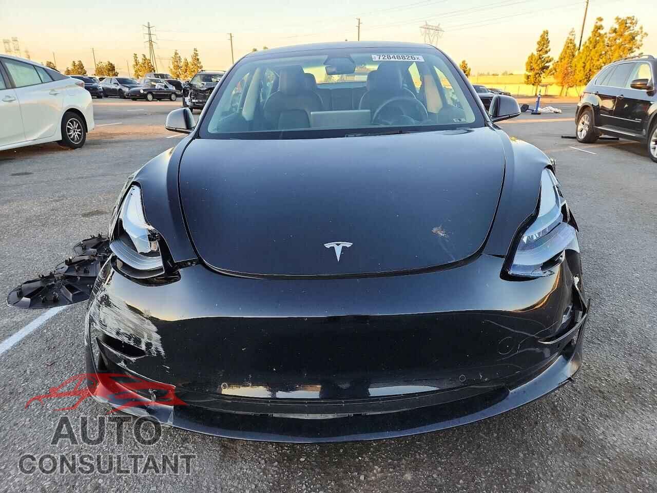 TESLA MODEL 3 2022 - 5YJ3E1EA8NF147553