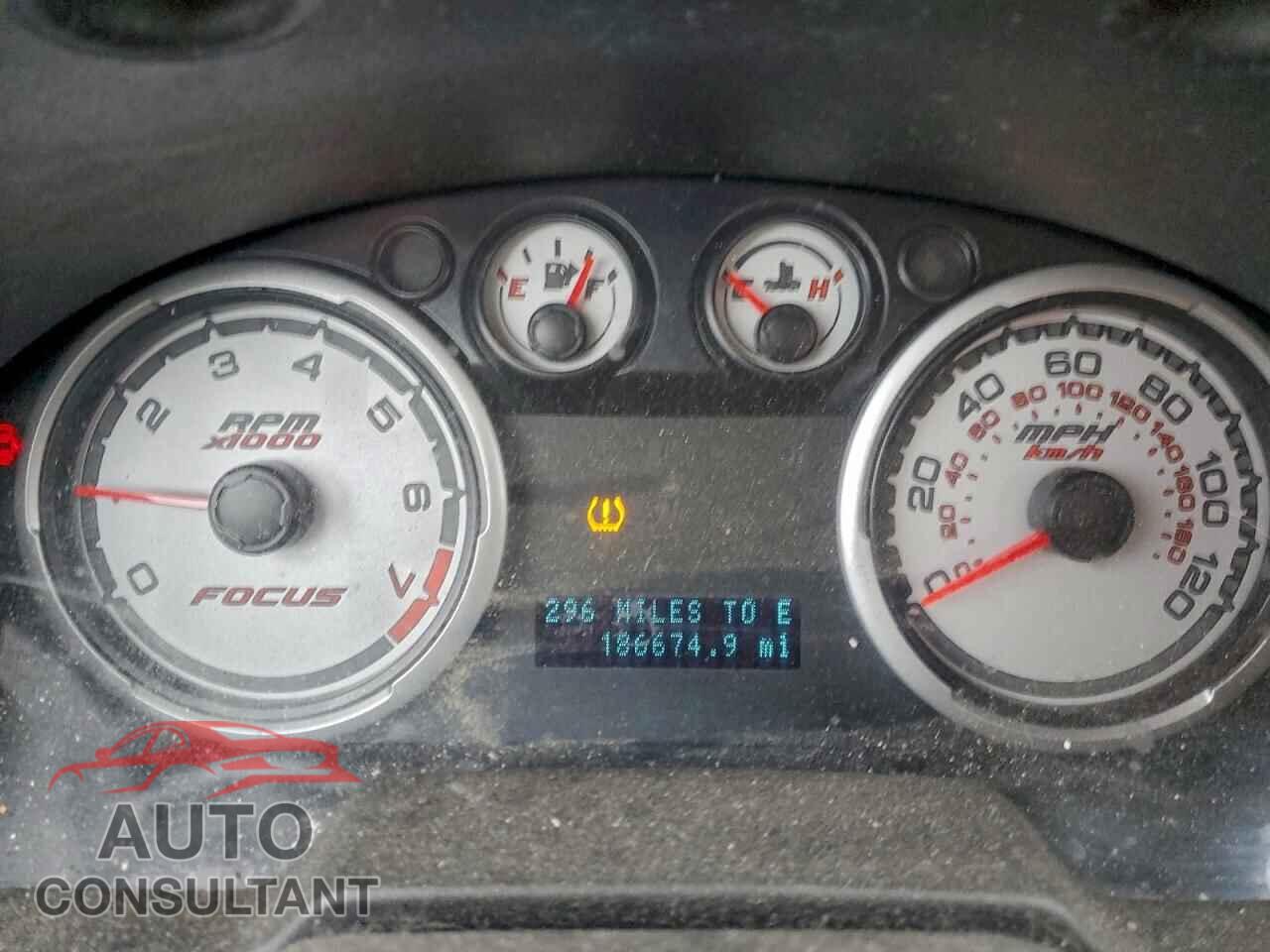 FORD FOCUS 2011 - 1FAHP3FN3BW123767