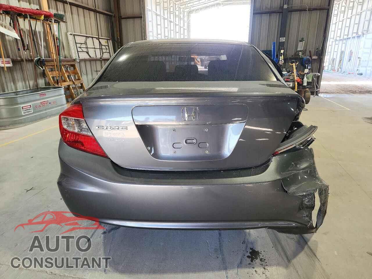 HONDA CIVIC 2012 - 2HGFB2F95CH310104