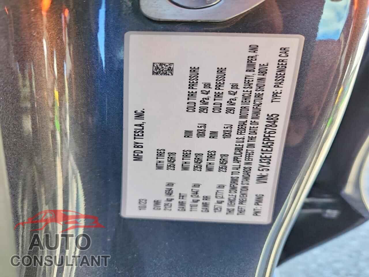 TESLA MODEL 3 2023 - 5YJ3E1EA5PF678485