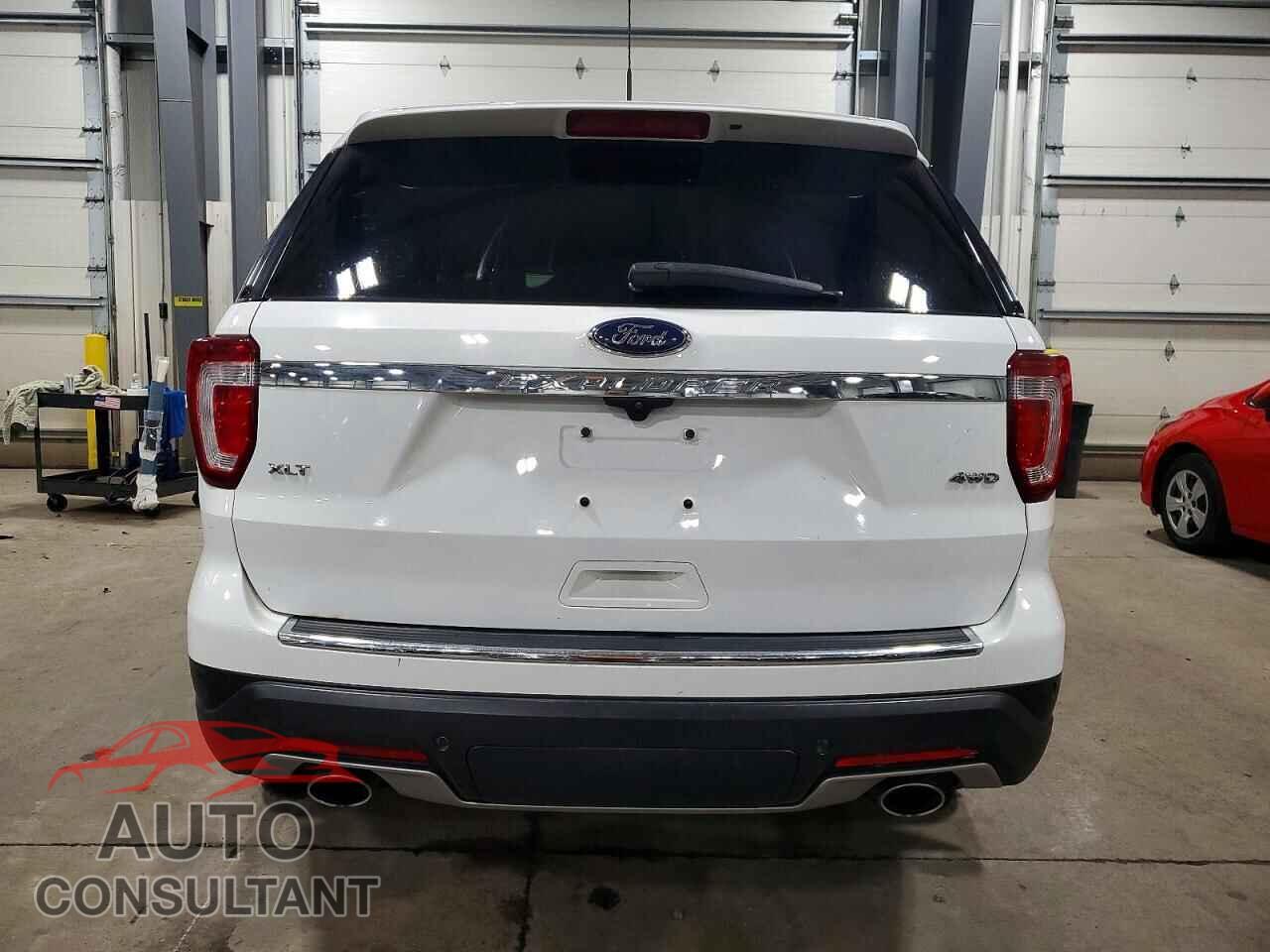 FORD EXPLORER 2018 - 1FM5K8D81JGB56275