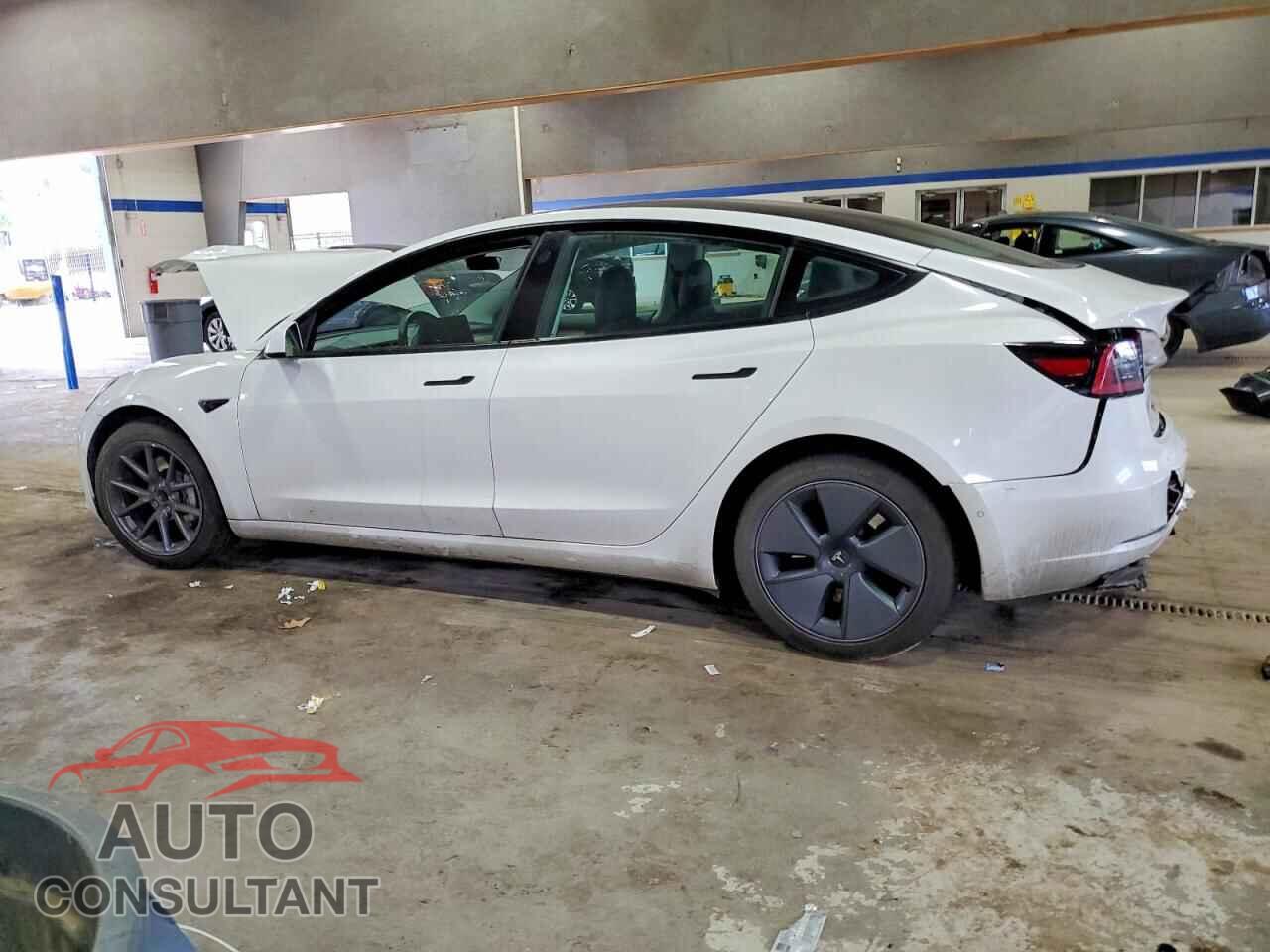 TESLA MODEL 3 2022 - 5YJ3E1EA9NF110527
