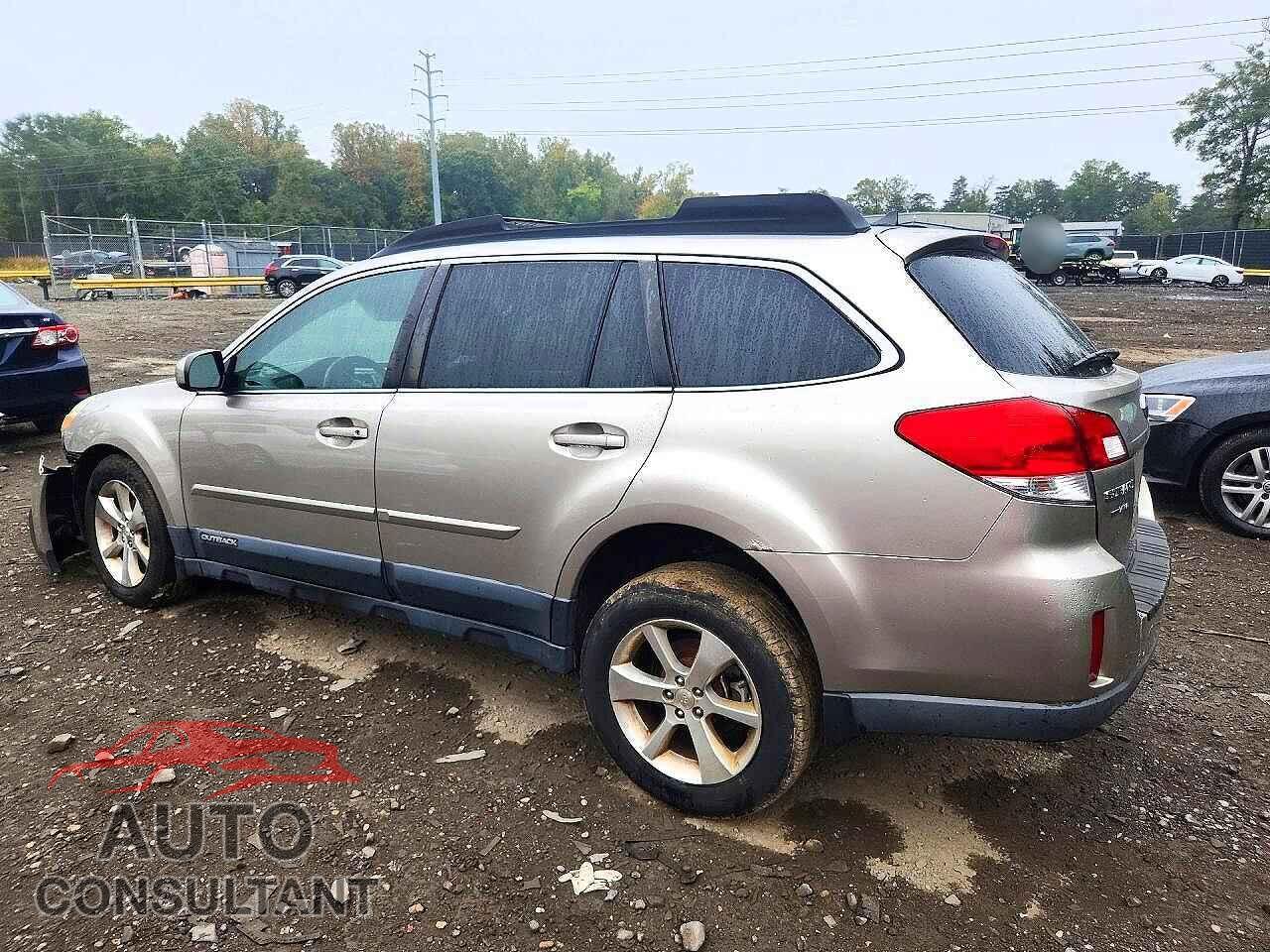 SUBARU OUTBACK 2014 - 4S4BRBLC4E3311870