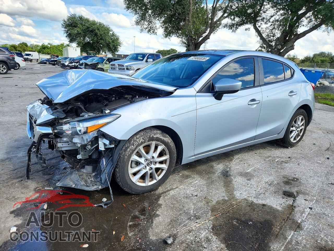 MAZDA 3 2017 - 3MZBN1K77HM106509