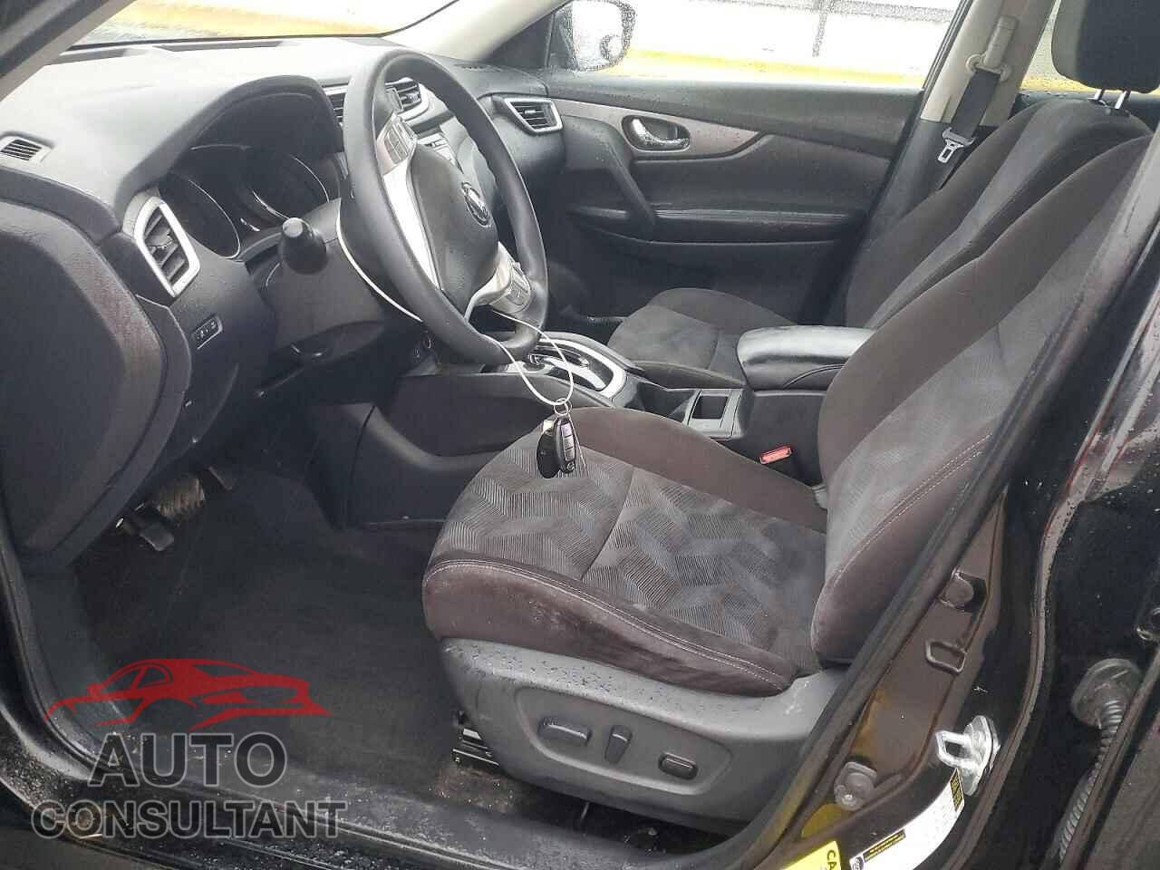 NISSAN ROGUE 2015 - KNMAT2MT2FP550277