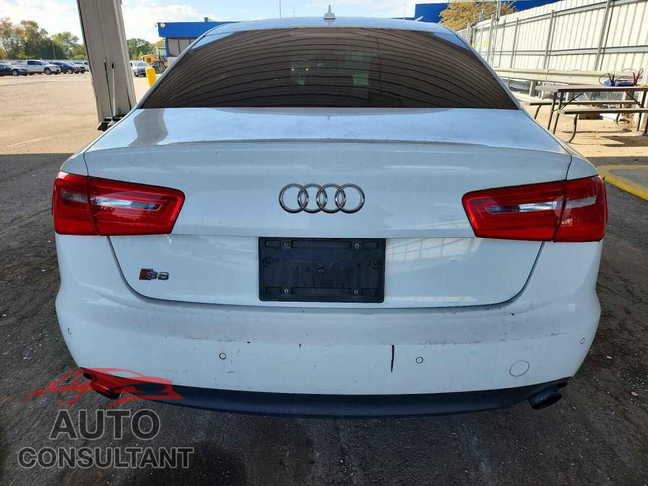 AUDI A6 2013 - WAUDFAFC6DN128692