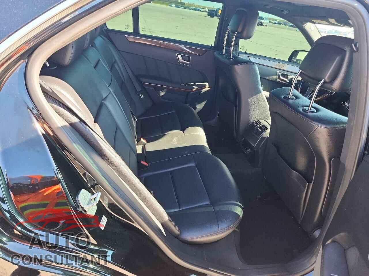 MERCEDES-BENZ E-CLASS 2012 - WDDHF5KB7CA595446