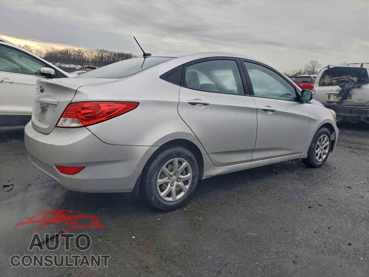 HYUNDAI ACCENT 2013 - KMHCT4AE5DU309480