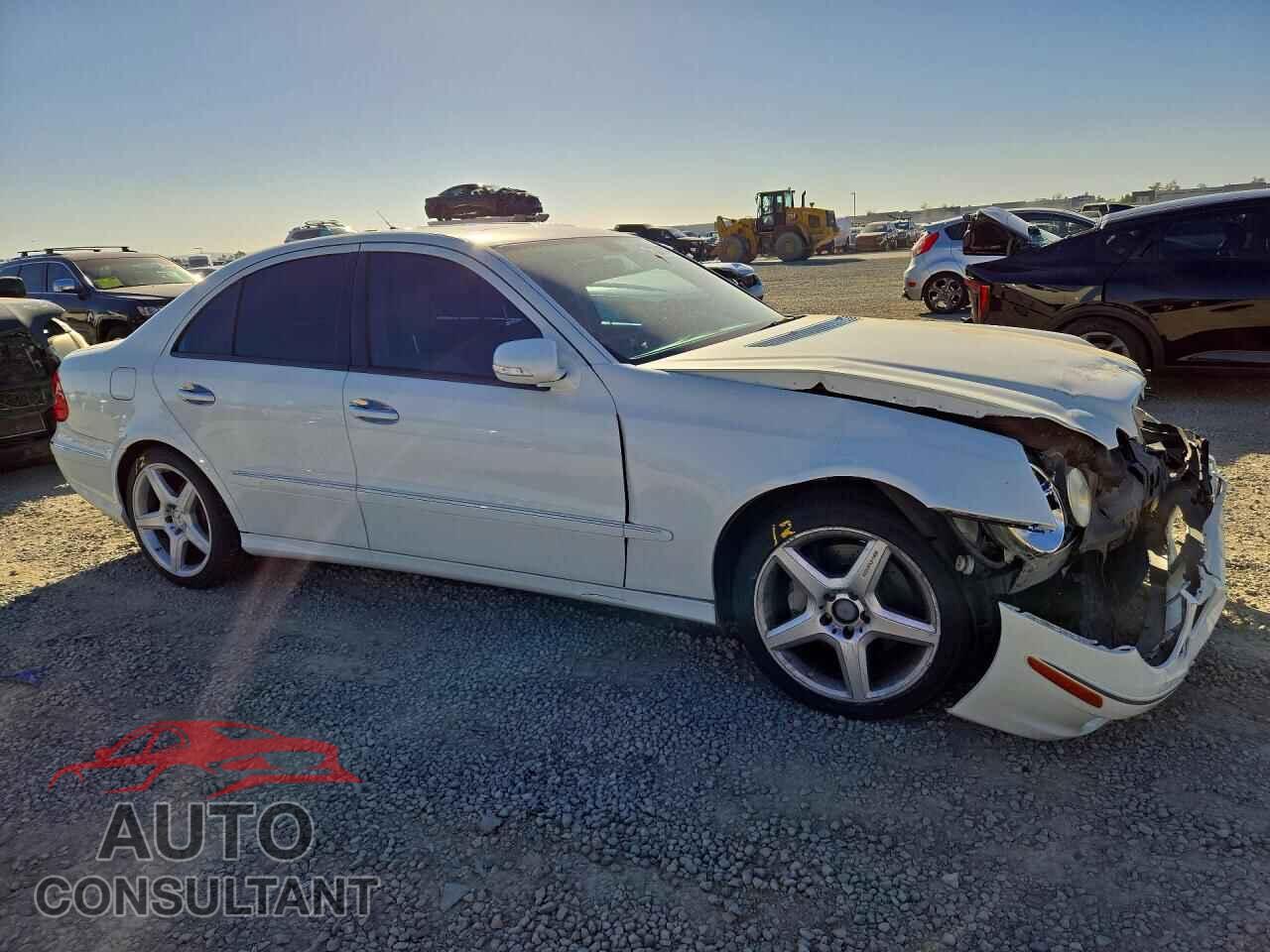 MERCEDES-BENZ E-CLASS 2009 - WDBUF72X59B390449