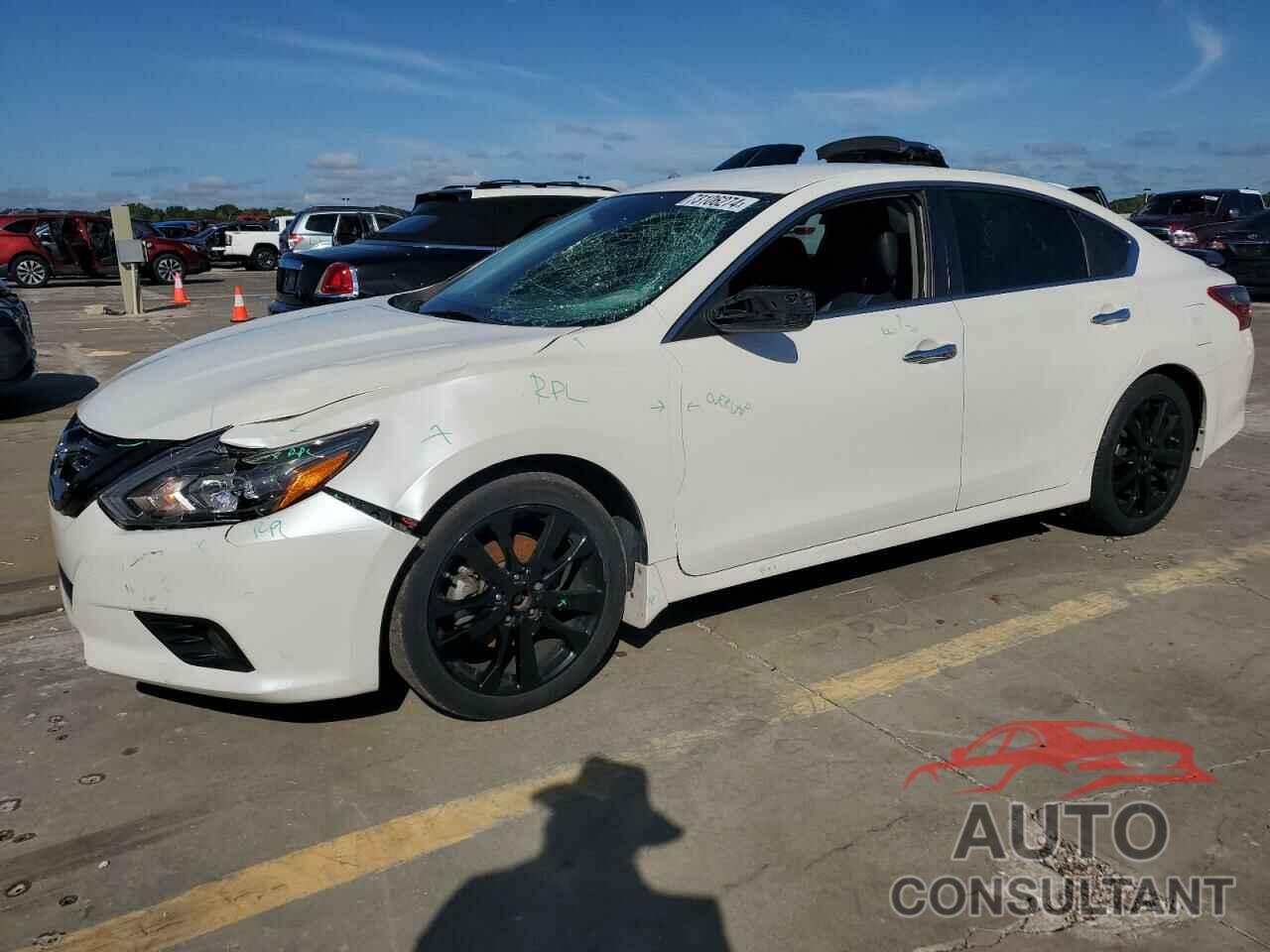 NISSAN ALTIMA 2018 - 1N4AL3AP1JC199574