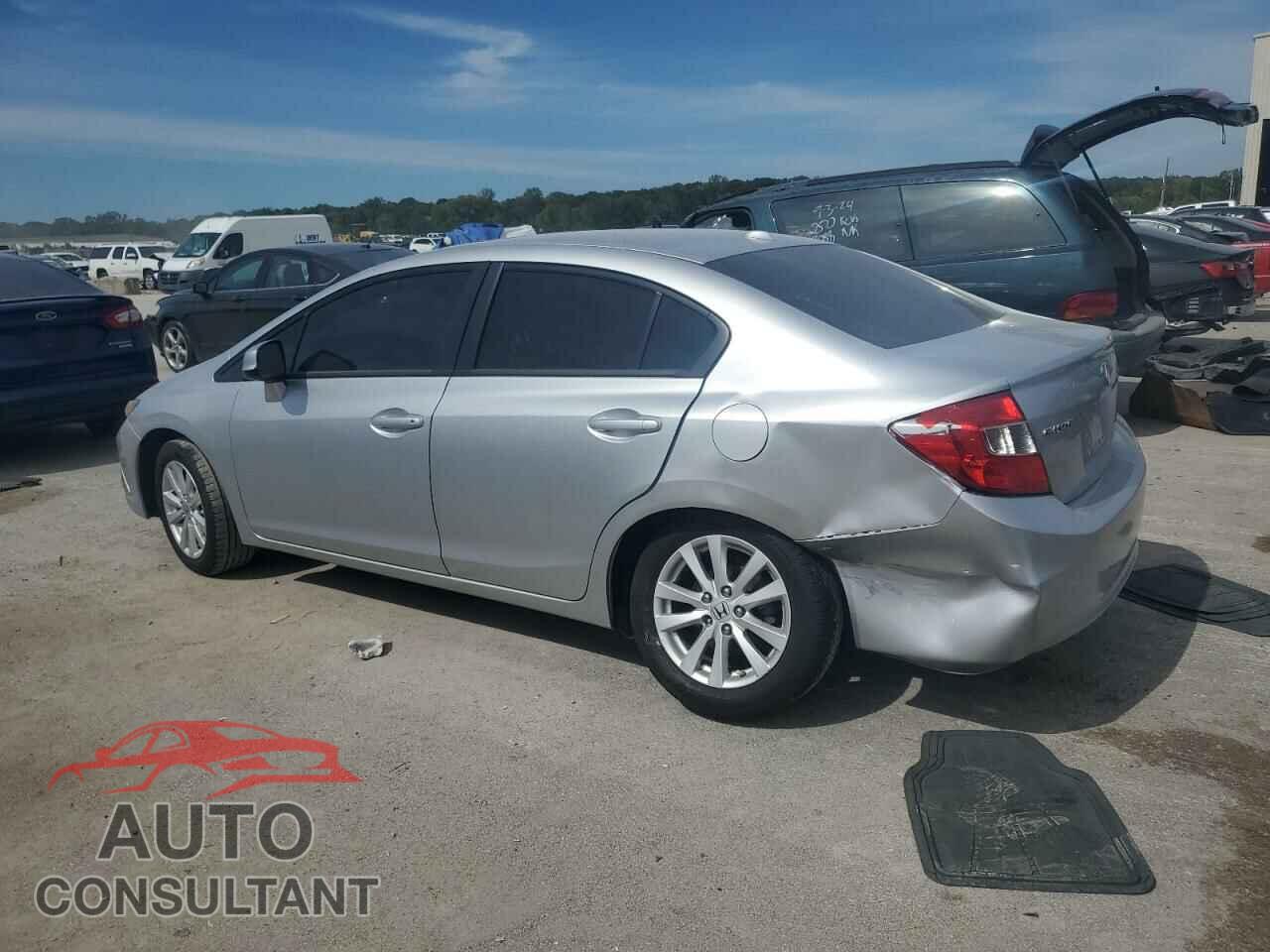 HONDA CIVIC 2012 - 2HGFB2F95CH504499