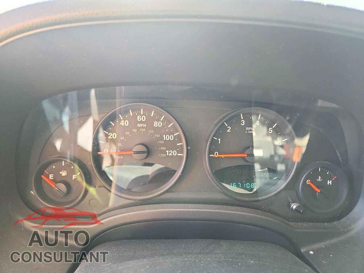 JEEP COMPASS 2011 - 1J4NF1FB5BD283570