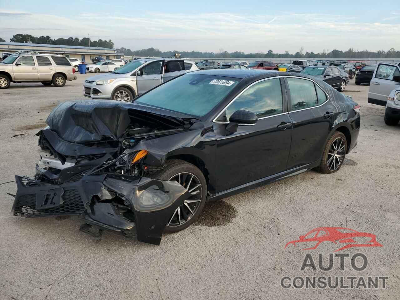 TOYOTA CAMRY 2022 - 4T1G11AK0NU706009