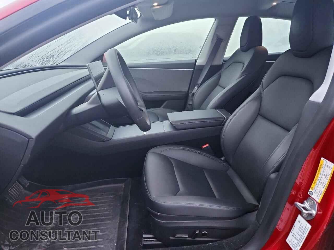 TESLA MODEL 3 2025 - 5YJ3E1EA2SF042180