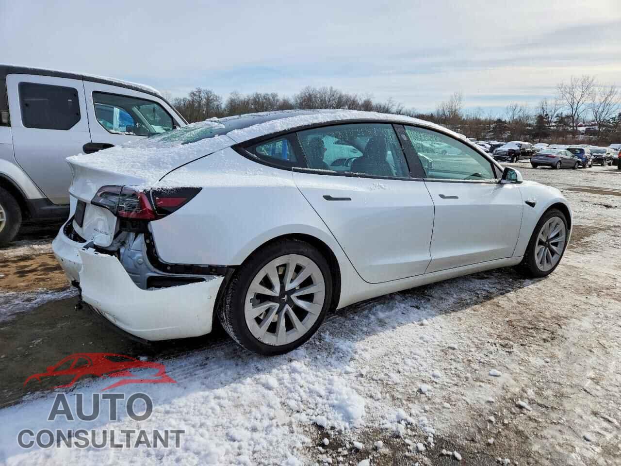TESLA MODEL 3 2022 - 5YJ3E1EB2NF240738