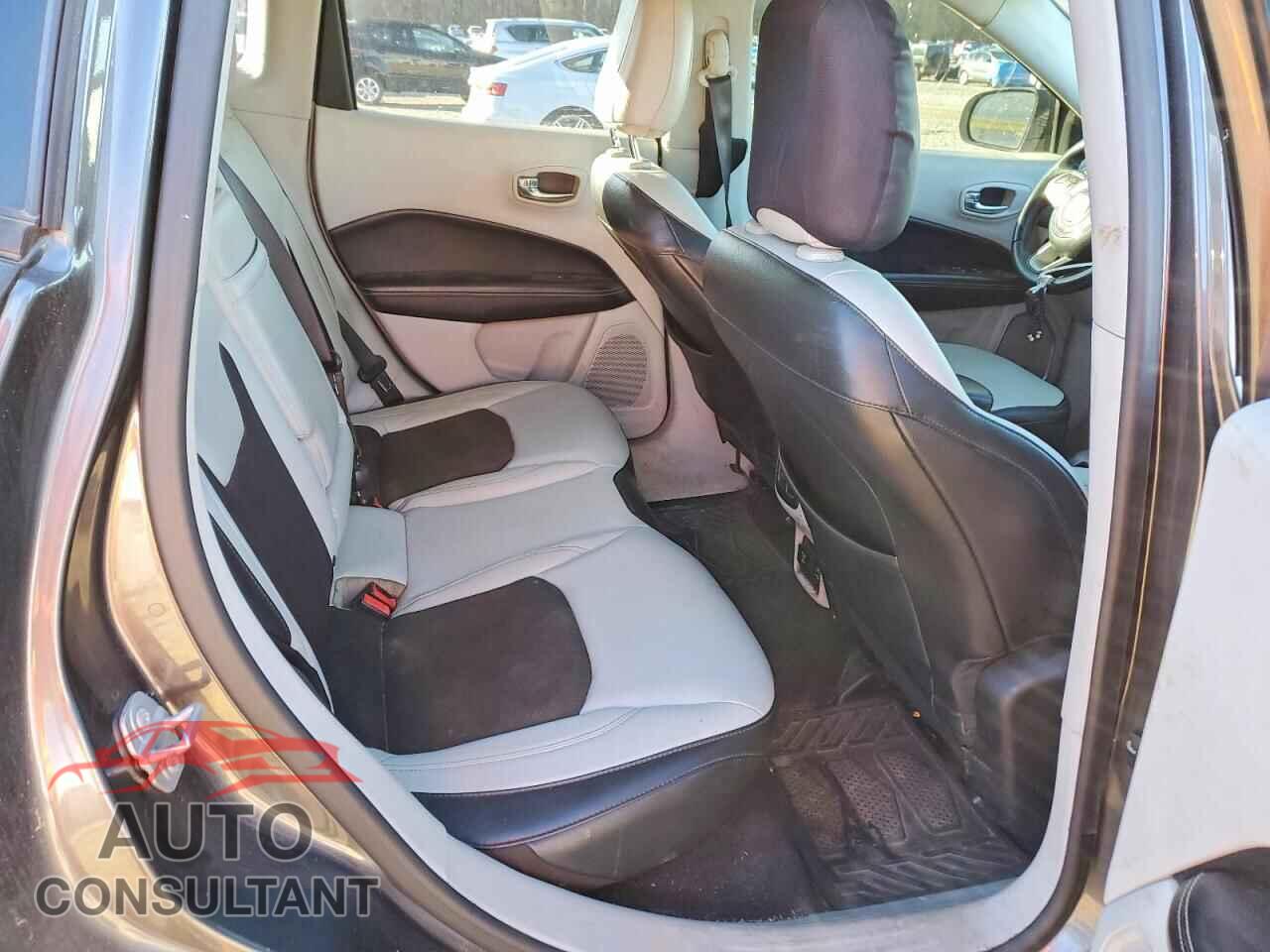 JEEP COMPASS 2017 - 3C4NJDBB5HT635853