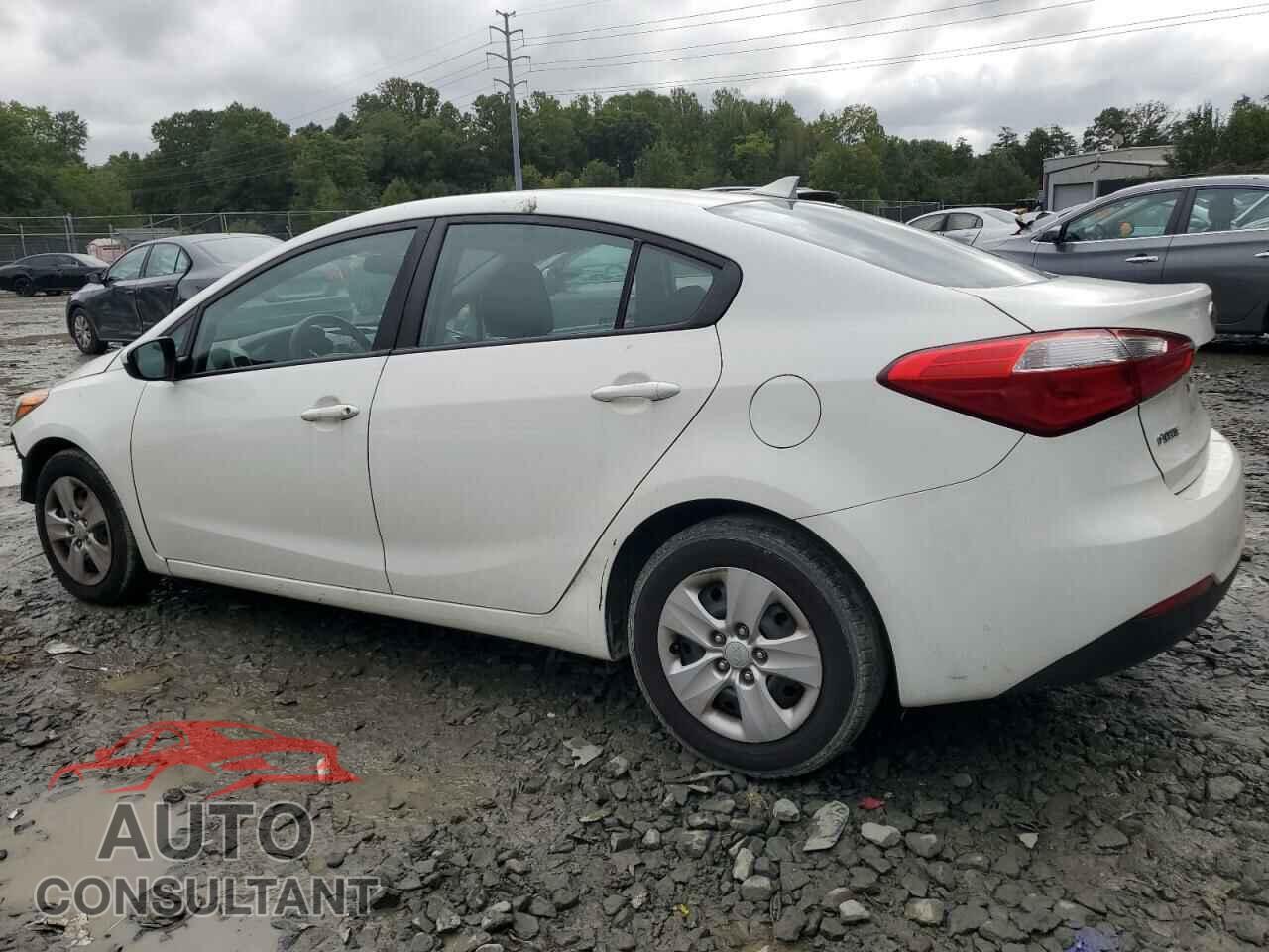 KIA FORTE 2016 - KNAFK4A68G5619471