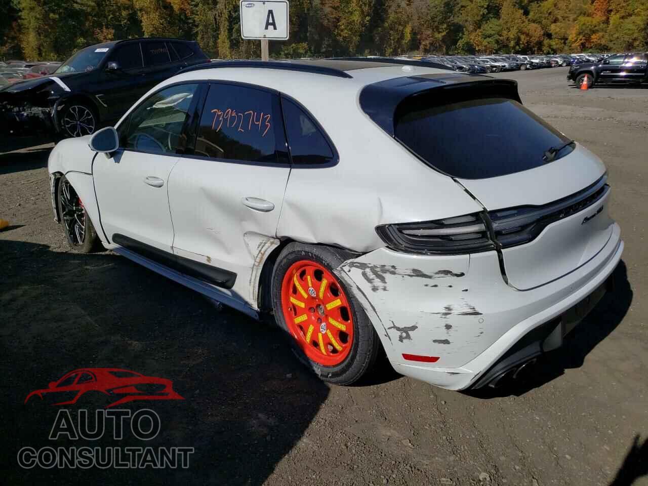 PORSCHE MACAN 2022 - WP1AF2A57NLB30385