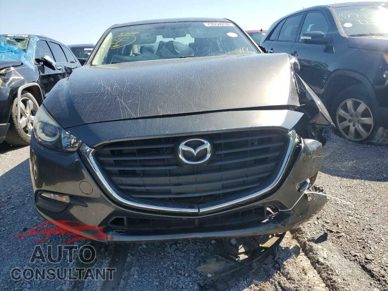 MAZDA 3 2017 - 3MZBN1U70HM109345