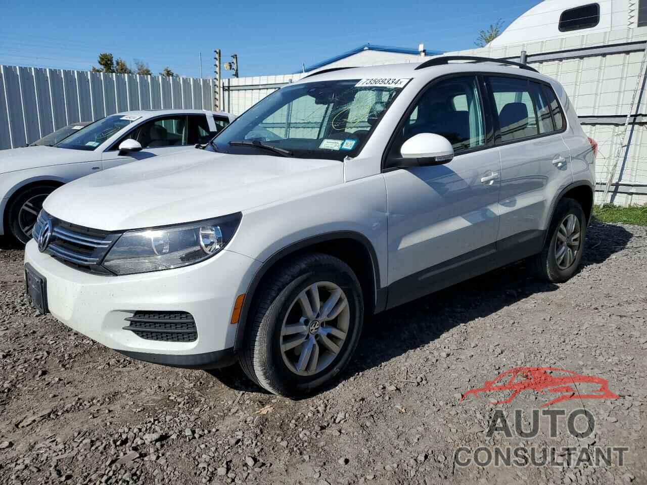 VOLKSWAGEN TIGUAN 2017 - WVGBV7AX3HK002223