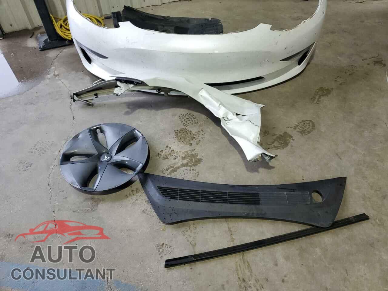 TESLA MODEL 3 2020 - 5YJ3E1EA2LF783639