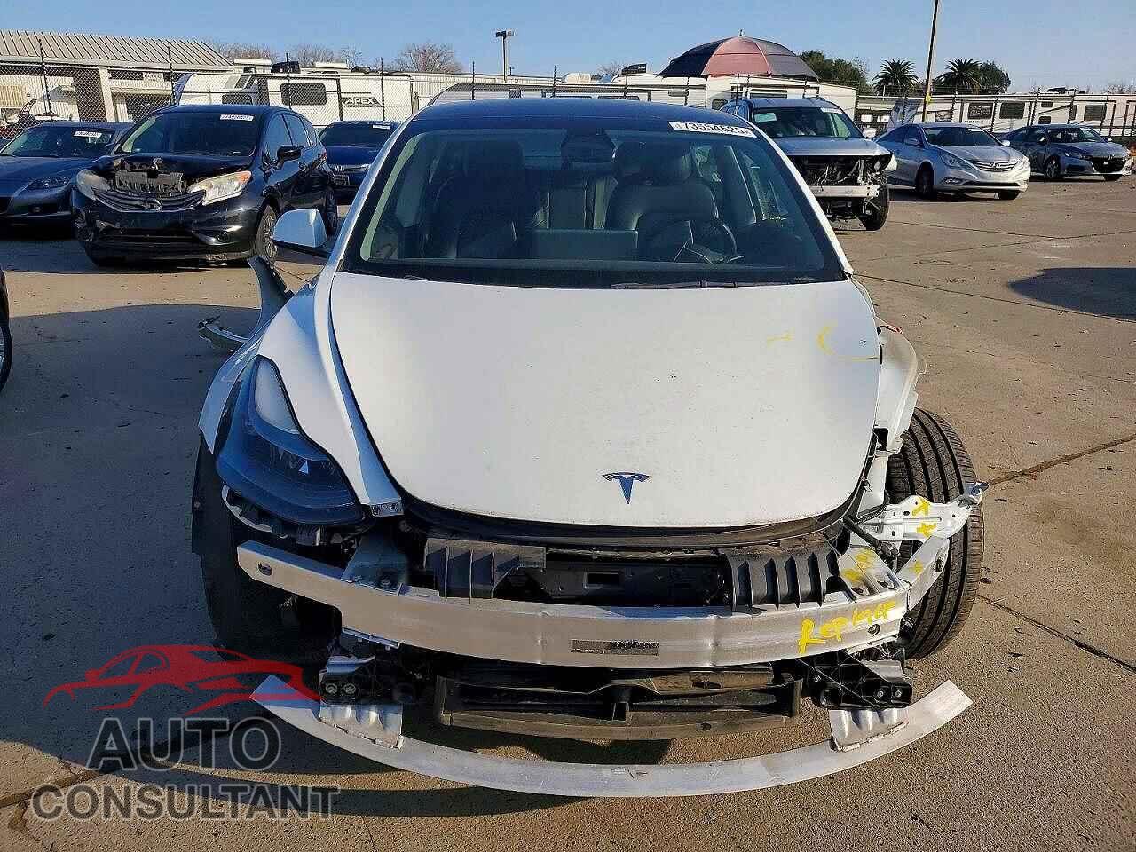 TESLA MODEL 3 2022 - 5YJ3E1EA2NF184940