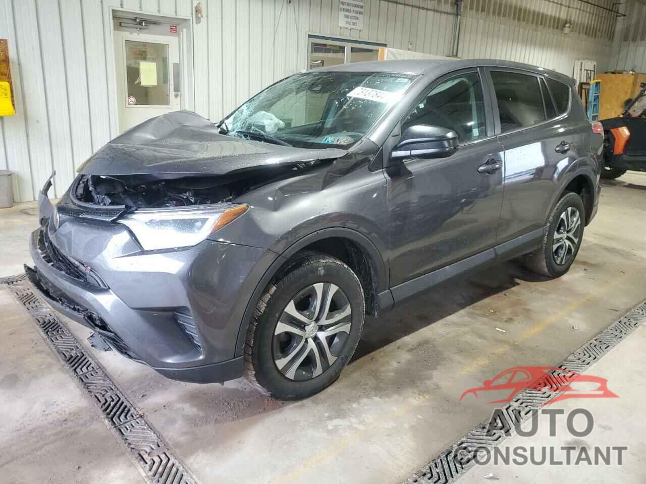 TOYOTA RAV4 2018 - 2T3BFREV2JW855313