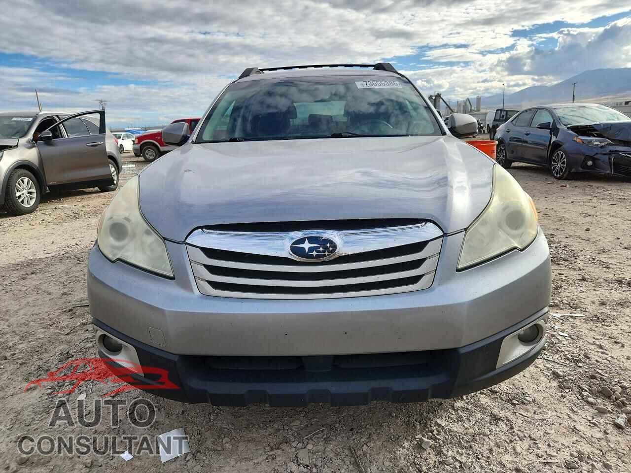 SUBARU OUTBACK 2011 - 4S4BRBCC2B3389186