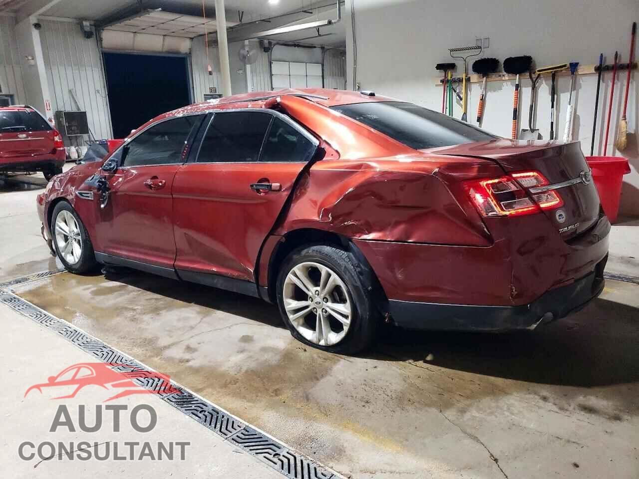 FORD TAURUS 2014 - 1FAHP2E87EG121217