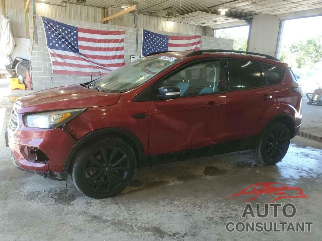 FORD ESCAPE 2017 - 1FMCU9J98HUC34339