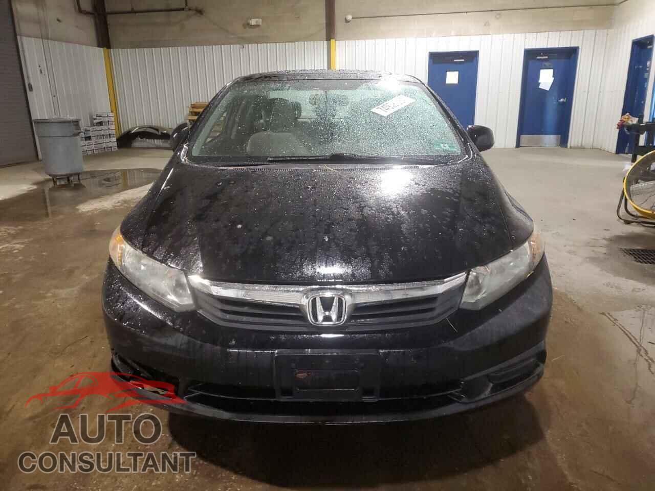 HONDA CIVIC 2012 - 2HGFB2F80CH316769