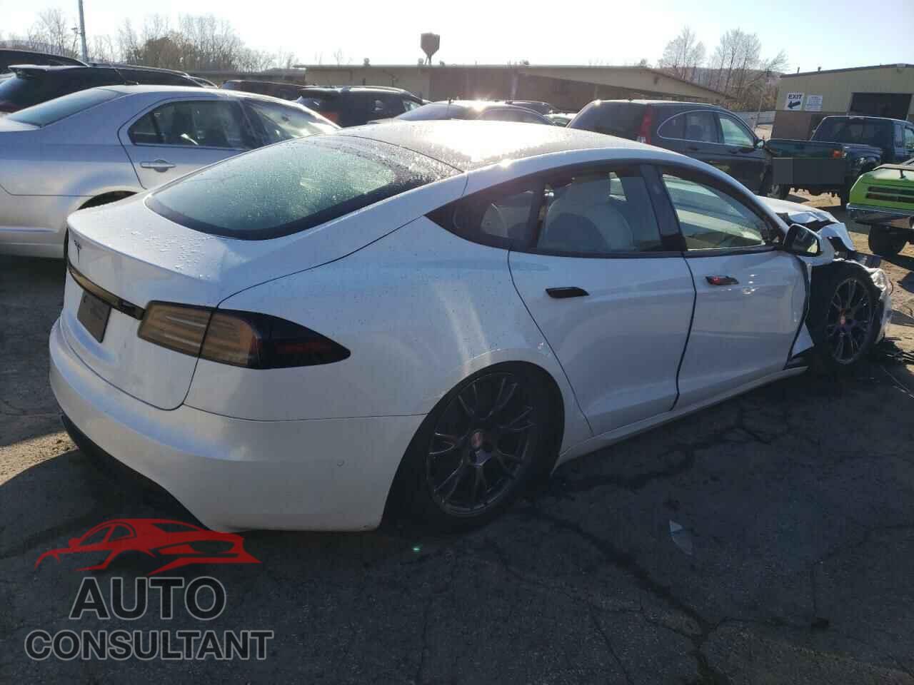 TESLA MODEL S 2022 - 5YJSA1E59NF486137