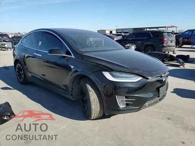 TESLA MODEL X 2020 - 5YJXCDE28LF284913