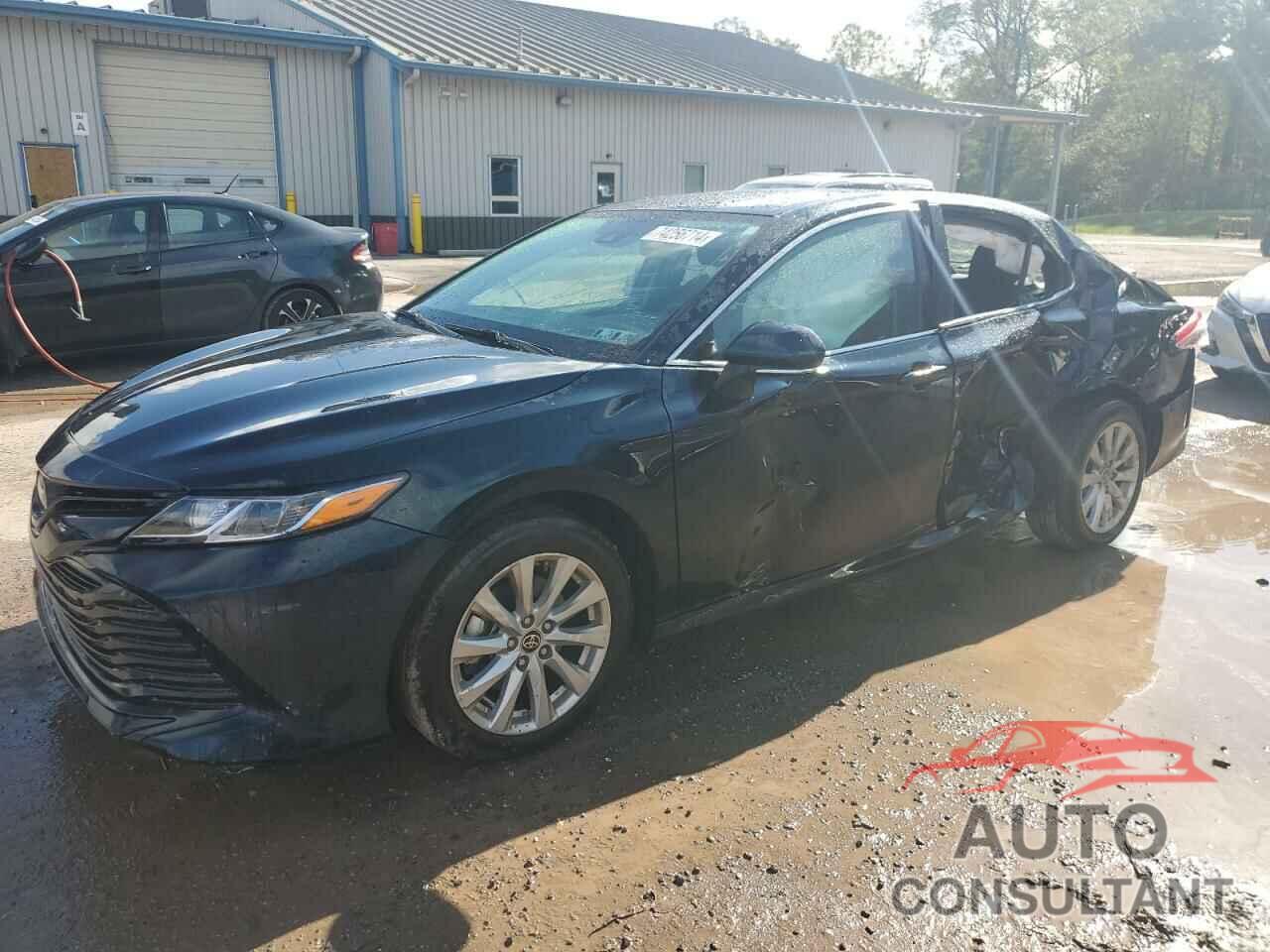 TOYOTA CAMRY 2020 - 4T1C11BK6LU010085