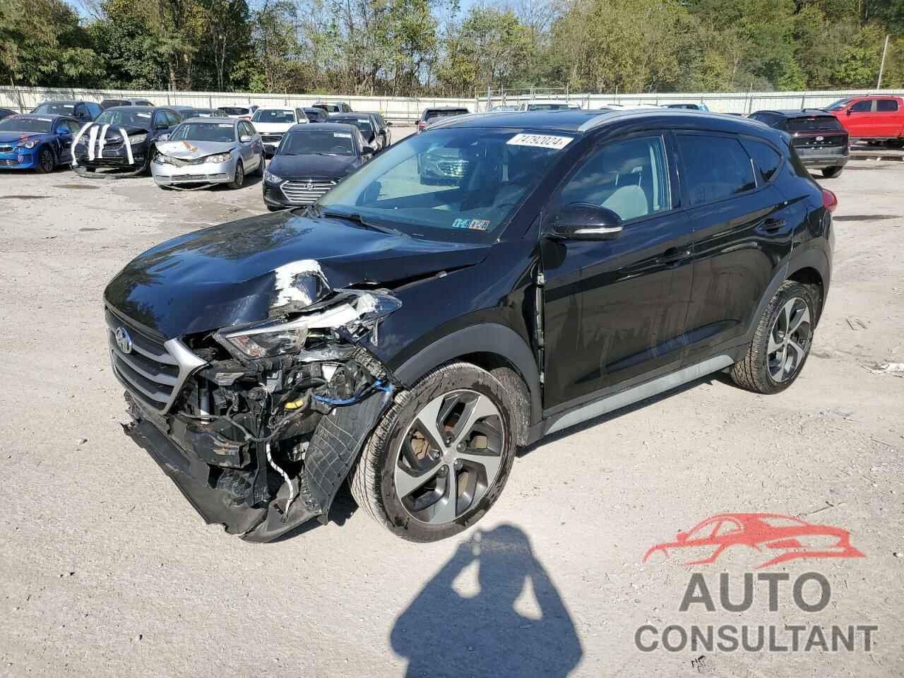 HYUNDAI TUCSON 2018 - KM8J3CAL1JU711556